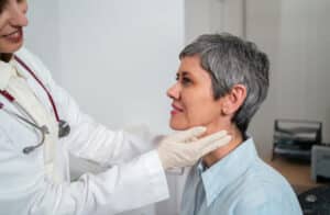 vantaggi visita endocrinologica 