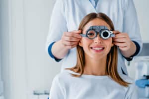 vantaggi visita oculistica
